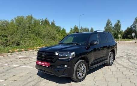 Toyota Land Cruiser 200, 2015 год, 4 850 000 рублей, 13 фотография