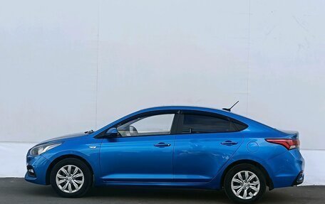 Hyundai Solaris II рестайлинг, 2018 год, 1 075 000 рублей, 8 фотография