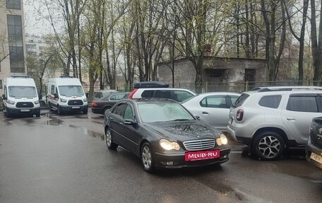 Mercedes-Benz C-Класс, 2005 год, 620 000 рублей, 15 фотография