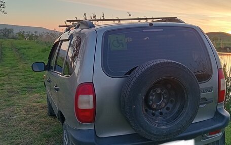 Chevrolet Niva I рестайлинг, 2008 год, 400 000 рублей, 4 фотография
