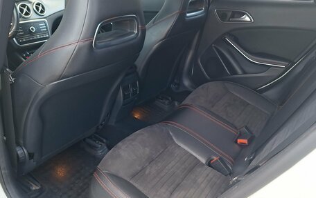 Mercedes-Benz GLA, 2016 год, 2 370 000 рублей, 19 фотография