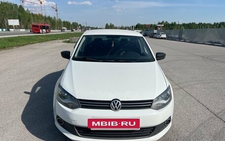 Volkswagen Polo VI (EU Market), 2014 год, 667 000 рублей, 3 фотография