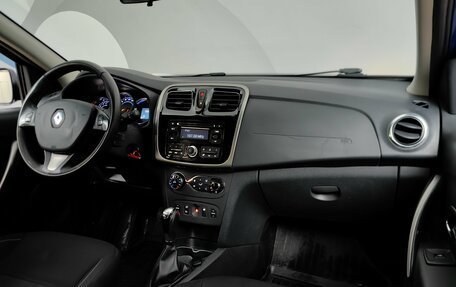 Renault Sandero II рестайлинг, 2017 год, 920 000 рублей, 13 фотография