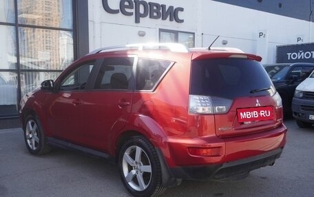Mitsubishi Outlander III рестайлинг 3, 2010 год, 1 000 000 рублей, 7 фотография