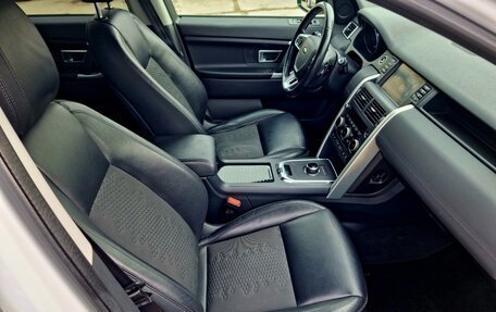 Land Rover Discovery Sport I рестайлинг, 2018 год, 2 580 000 рублей, 9 фотография