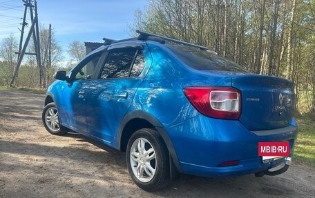 Renault Logan II, 2015 год, 800 000 рублей, 5 фотография