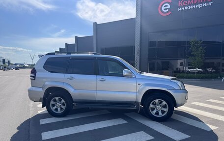 Toyota Land Cruiser Prado 120 рестайлинг, 2007 год, 1 900 000 рублей, 6 фотография