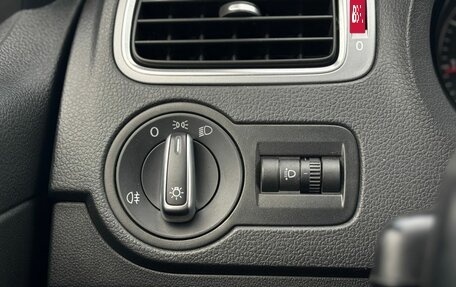 Volkswagen Polo VI (EU Market), 2016 год, 1 250 000 рублей, 24 фотография