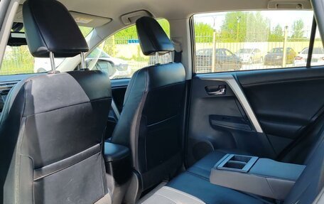 Toyota RAV4, 2014 год, 1 699 000 рублей, 9 фотография