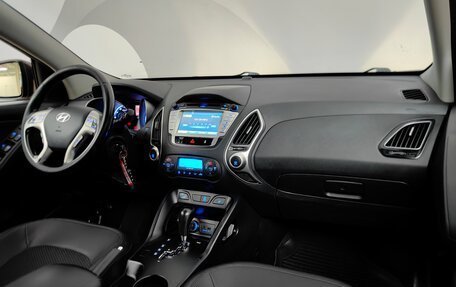 Hyundai ix35 I рестайлинг, 2013 год, 1 360 000 рублей, 13 фотография