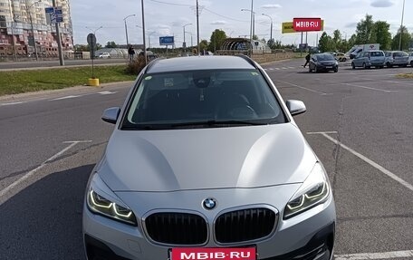 BMW 2 серия Grand Tourer F46 рестайлинг, 2020 год, 2 300 000 рублей, 1 фотография