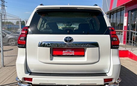 Toyota Land Cruiser Prado 150 рестайлинг 2, 2018 год, 4 785 000 рублей, 5 фотография