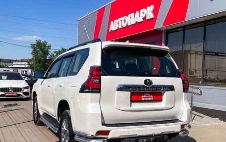 Toyota Land Cruiser Prado 150 рестайлинг 2, 2018 год, 4 785 000 рублей, 6 фотография