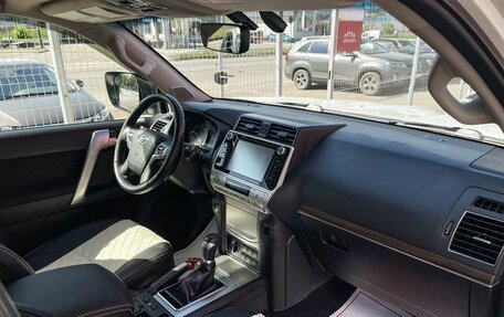 Toyota Land Cruiser Prado 150 рестайлинг 2, 2018 год, 4 785 000 рублей, 16 фотография