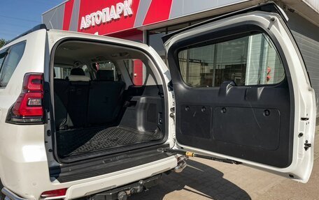 Toyota Land Cruiser Prado 150 рестайлинг 2, 2018 год, 4 785 000 рублей, 12 фотография