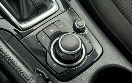 Mazda 3, 2017 год, 1 299 000 рублей, 23 фотография