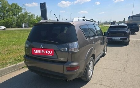 Mitsubishi Outlander III рестайлинг 3, 2010 год, 1 156 000 рублей, 4 фотография