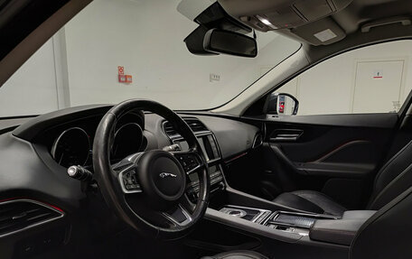 Jaguar F-Pace, 2017 год, 2 699 000 рублей, 20 фотография