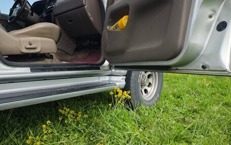 Toyota 4Runner III, 1999 год, 1 300 000 рублей, 19 фотография