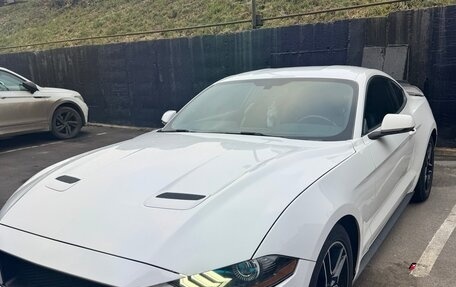 Ford Mustang VI рестайлинг, 2020 год, 2 800 000 рублей, 9 фотография