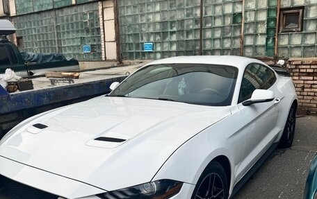 Ford Mustang VI рестайлинг, 2020 год, 2 800 000 рублей, 15 фотография