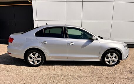 Volkswagen Jetta VI, 2013 год, 1 300 000 рублей, 6 фотография