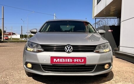Volkswagen Jetta VI, 2013 год, 1 300 000 рублей, 5 фотография