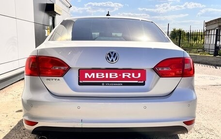 Volkswagen Jetta VI, 2013 год, 1 300 000 рублей, 7 фотография
