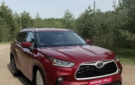 Toyota Highlander, 2021 год, 4 280 000 рублей, 11 фотография
