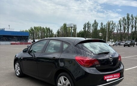 Opel Astra J, 2012 год, 680 000 рублей, 6 фотография