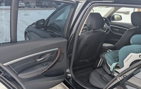 BMW 3 серия, 2017 год, 1 650 000 рублей, 19 фотография