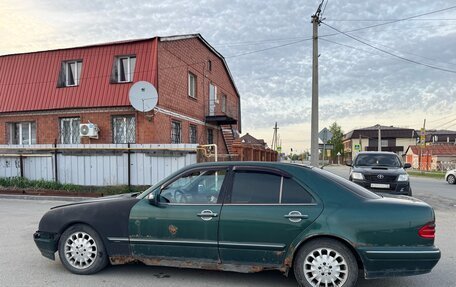 Mercedes-Benz E-Класс, 2000 год, 220 000 рублей, 5 фотография