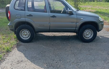 Chevrolet Niva I рестайлинг, 2012 год, 390 000 рублей, 2 фотография