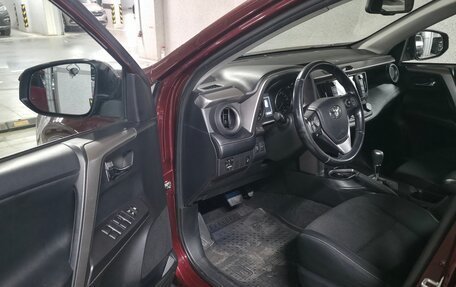 Toyota RAV4, 2017 год, 2 200 000 рублей, 16 фотография