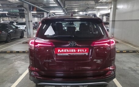 Toyota RAV4, 2017 год, 2 200 000 рублей, 8 фотография