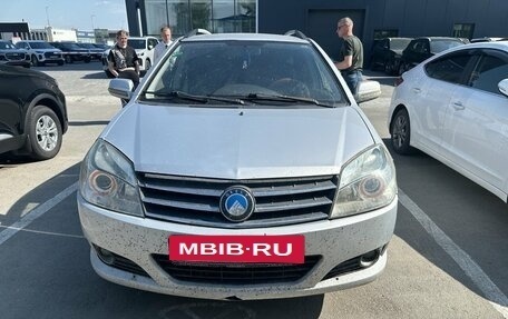 Geely MK Cross I, 2013 год, 230 000 рублей, 2 фотография