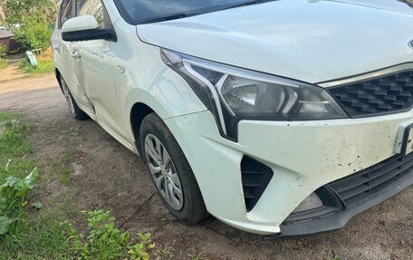 KIA Rio IV, 2020 год, 1 050 000 рублей, 2 фотография