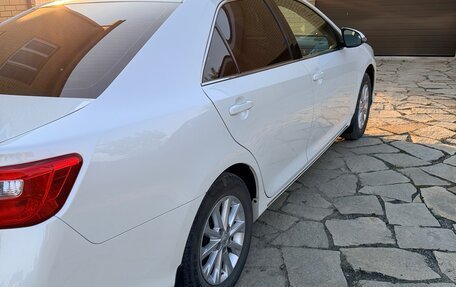 Toyota Camry, 2014 год, 1 700 000 рублей, 4 фотография