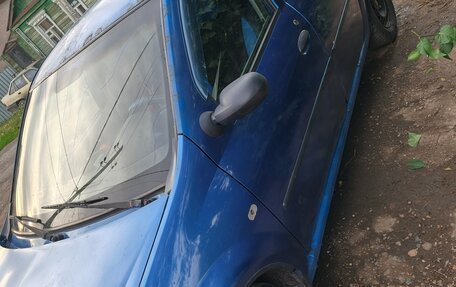 Renault Logan I, 2005 год, 150 000 рублей, 4 фотография