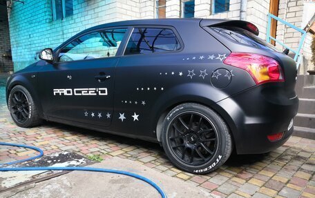 KIA cee'd I рестайлинг, 2009 год, 650 000 рублей, 1 фотография