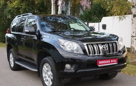 Toyota Land Cruiser Prado 150 рестайлинг 2, 2011 год, 2 499 000 рублей, 1 фотография