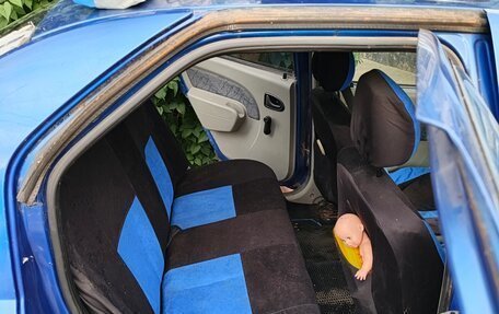 Renault Logan I, 2005 год, 150 000 рублей, 9 фотография