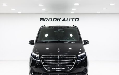 Mercedes-Benz V-Класс, 2026 год, 14 290 000 рублей, 2 фотография