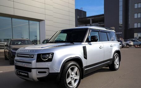 Land Rover Defender II, 2021 год, 4 499 000 рублей, 9 фотография