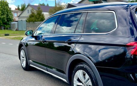 Volkswagen Passat B8 рестайлинг, 2018 год, 2 800 000 рублей, 28 фотография