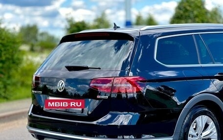 Volkswagen Passat B8 рестайлинг, 2018 год, 2 800 000 рублей, 5 фотография
