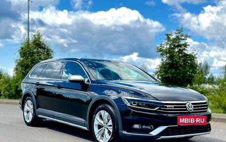 Volkswagen Passat B8 рестайлинг, 2018 год, 2 800 000 рублей, 6 фотография