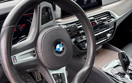 BMW 5 серия, 2019 год, 4 750 000 рублей, 3 фотография