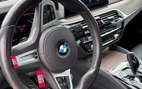 BMW 5 серия, 2019 год, 4 750 000 рублей, 2 фотография