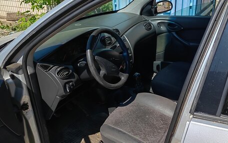 Ford Focus IV, 2001 год, 150 000 рублей, 3 фотография